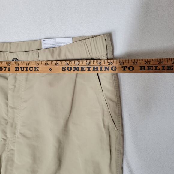 Patagonia Pants Mens XL Beige Zip Off Convertible Cargo Hiking Gorpcore Belted - Picture 4 of 11